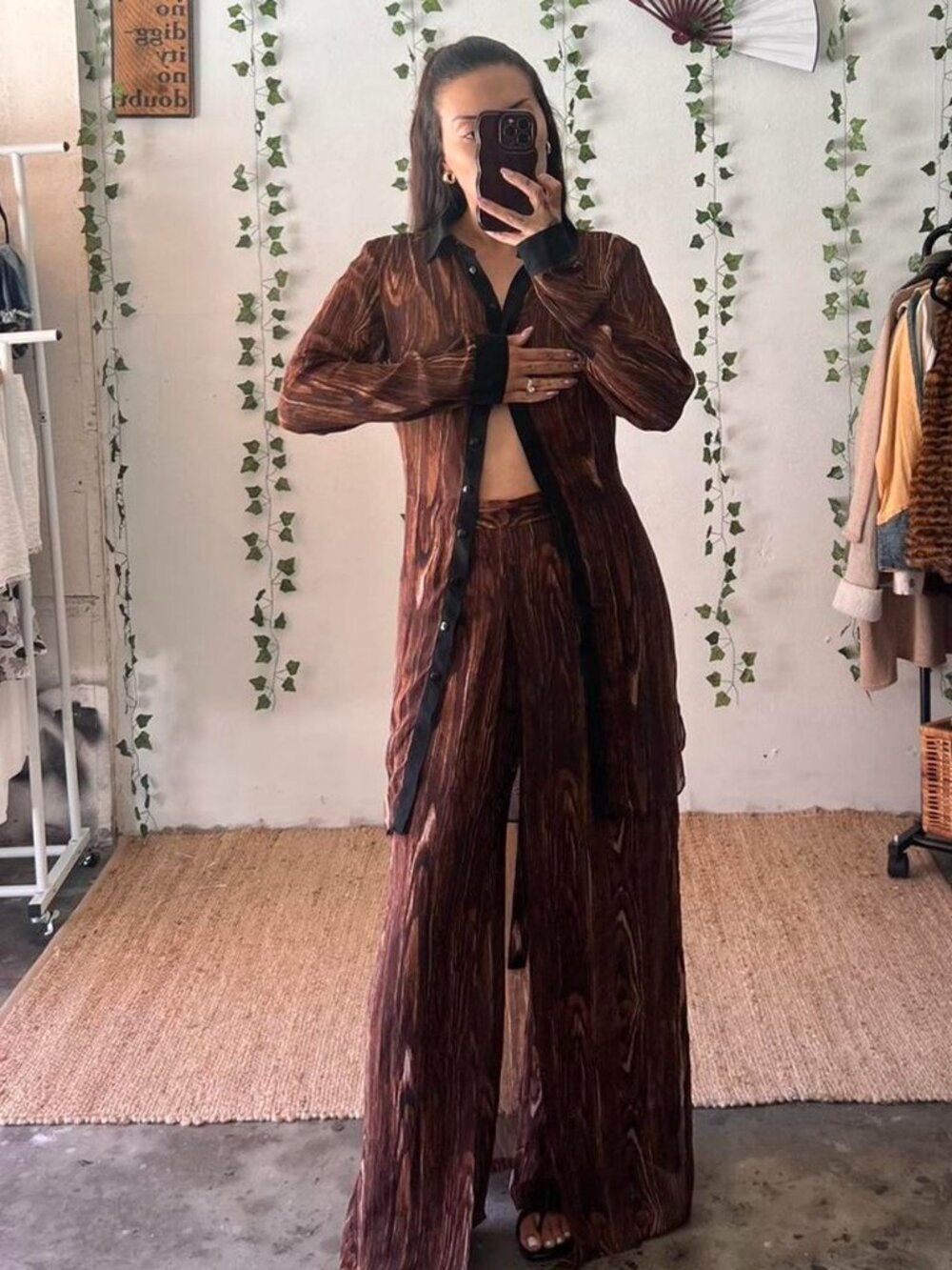 Joseph Ribkoff 2 piece set featuring a lightweight sheer tree print size 8